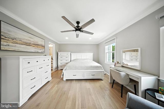 6586 MORNING MEADOW DR, Alexandria, VA 22315