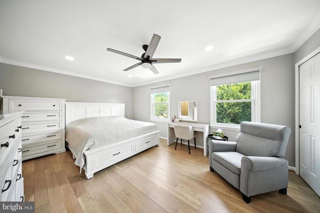 6586 MORNING MEADOW DR, Alexandria, VA 22315