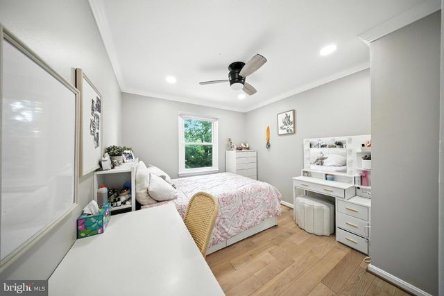 6586 MORNING MEADOW DR, Alexandria, VA 22315