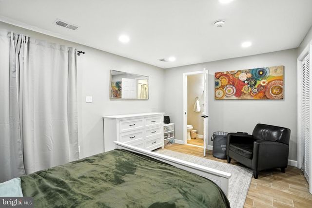 6586 MORNING MEADOW DR, Alexandria, VA 22315