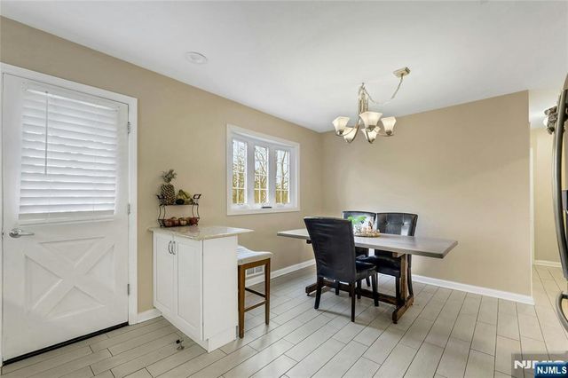25 Veterans Place, North Arlington, NJ 07031