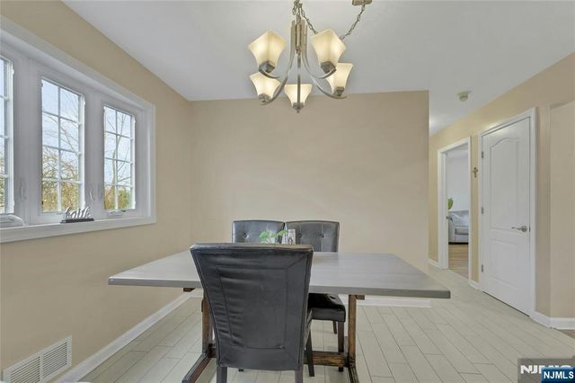 25 Veterans Place, North Arlington, NJ 07031