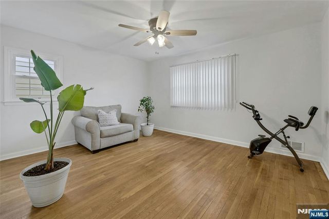 25 Veterans Place, North Arlington, NJ 07031