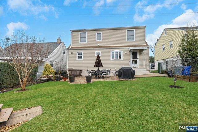 25 Veterans Place, North Arlington, NJ 07031