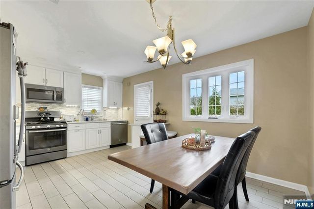25 Veterans Place, North Arlington, NJ 07031
