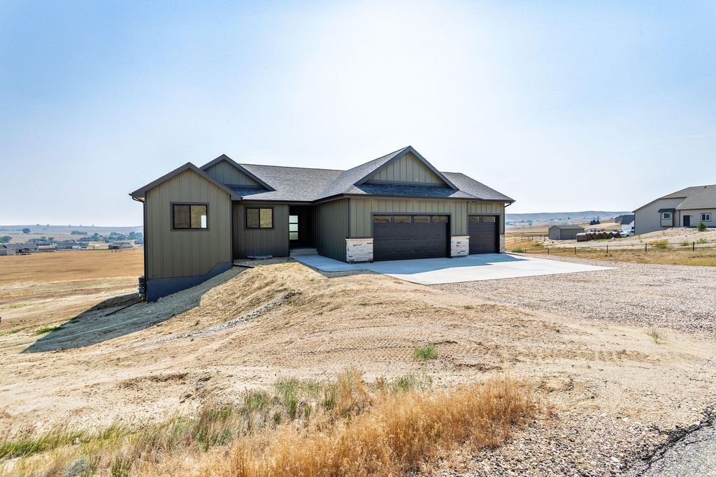 27 Sand Creek Drive, Buffalo, WY 82834 photo 3