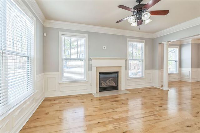 242 16th NW Street 14, Atlanta, GA 30363