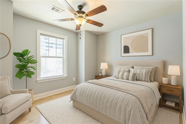 242 16th NW Street 14, Atlanta, GA 30363