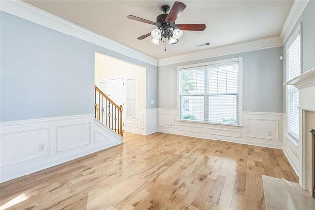 242 16th NW Street 14, Atlanta, GA 30363