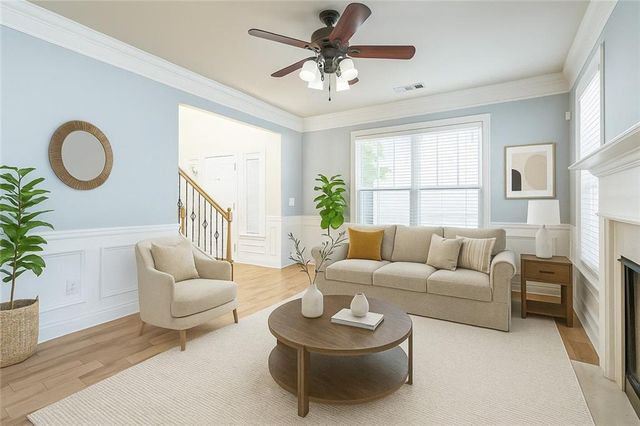 242 16th NW Street 14, Atlanta, GA 30363