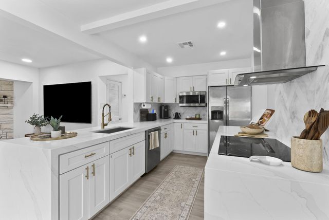 606 SW 19th Street, Fort Lauderdale, FL 33315