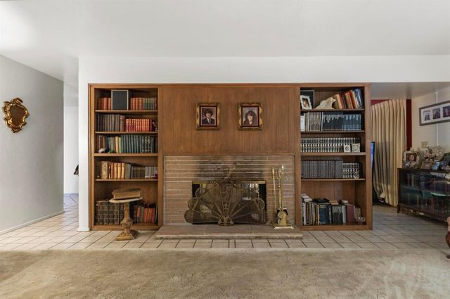 1222 Hillcrest Ave, Yuba City, CA 95991