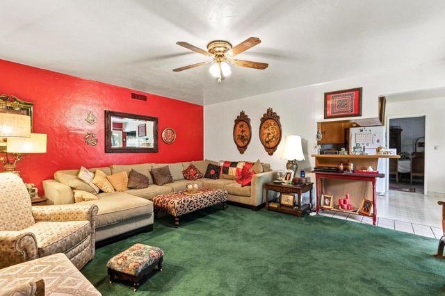 1222 Hillcrest Ave, Yuba City, CA 95991