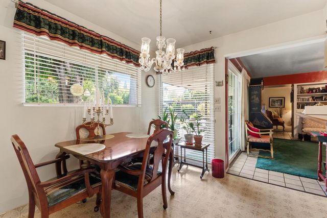 1222 Hillcrest Ave, Yuba City, CA 95991