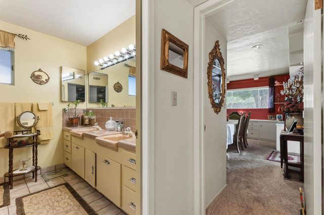 1222 Hillcrest Ave, Yuba City, CA 95991