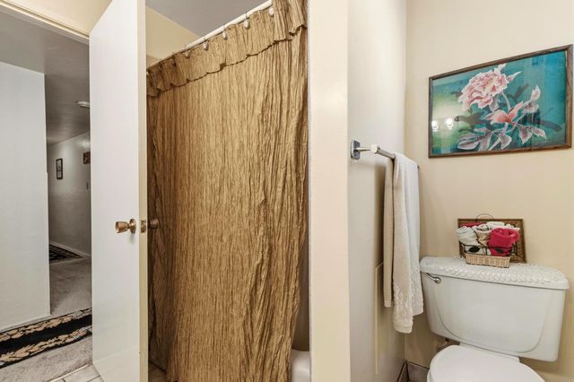 1222 Hillcrest Ave, Yuba City, CA 95991