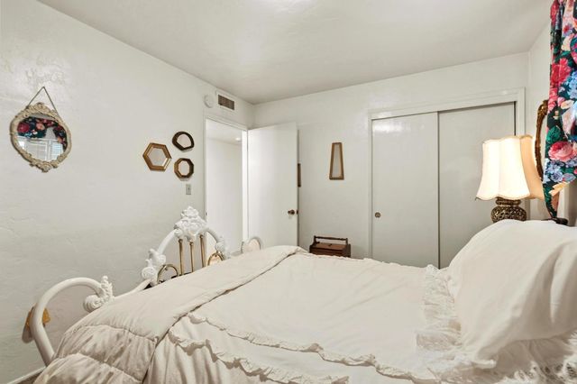 1222 Hillcrest Ave, Yuba City, CA 95991