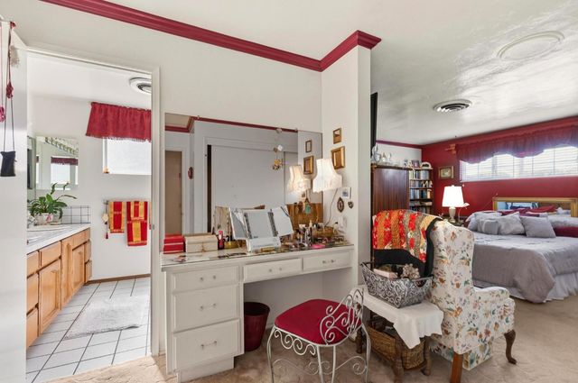 1222 Hillcrest Ave, Yuba City, CA 95991