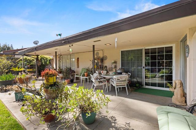 1222 Hillcrest Ave, Yuba City, CA 95991