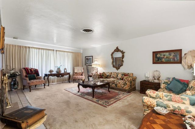 1222 Hillcrest Ave, Yuba City, CA 95991