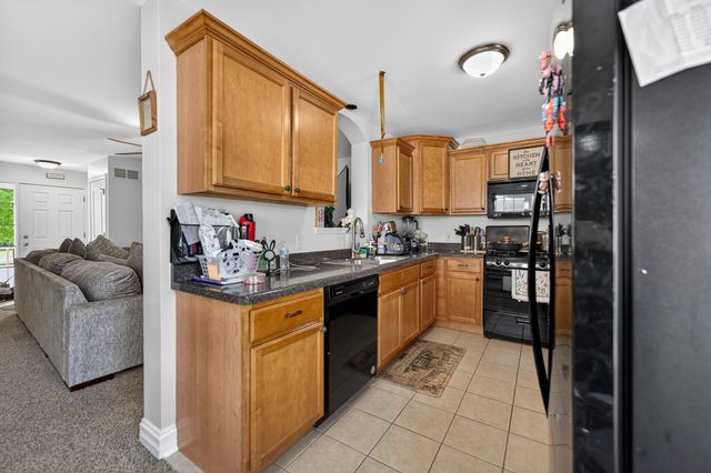 215 W Cortland Center Road -, Cortland, IL 60112