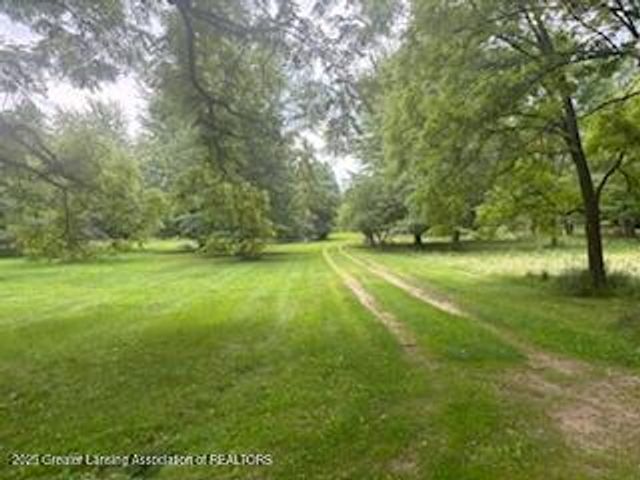 5434 Green Road, St. Johns, MI 48879