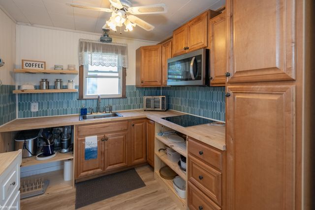 7468 Huron Bay Boulevard, Worth Twp, MI 48450