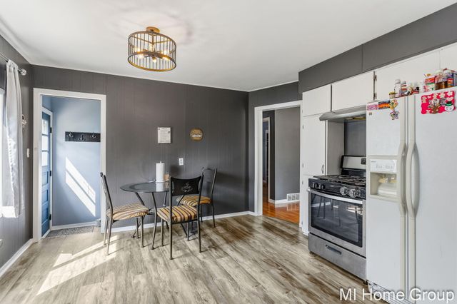317 W 28th Street, Holland, MI 49423