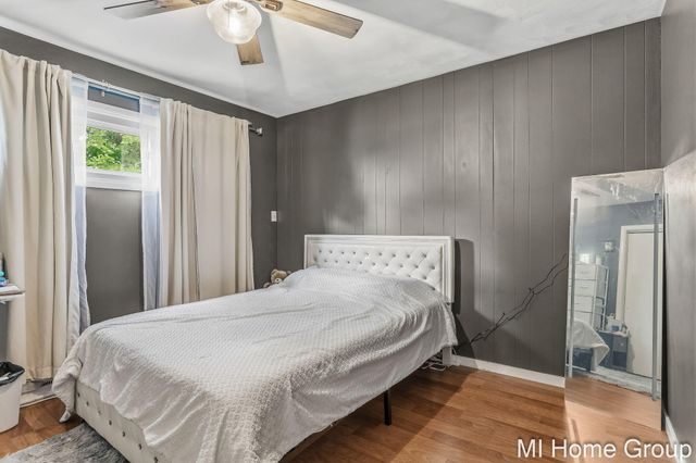 317 W 28th Street, Holland, MI 49423