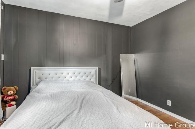 317 W 28th Street, Holland, MI 49423
