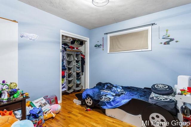 317 W 28th Street, Holland, MI 49423
