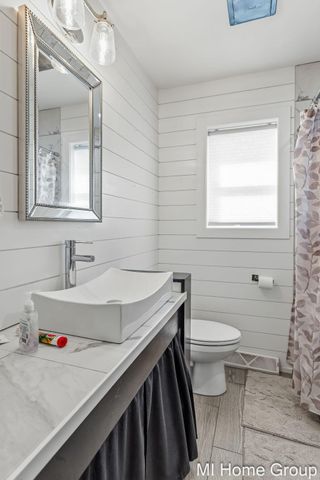 317 W 28th Street, Holland, MI 49423