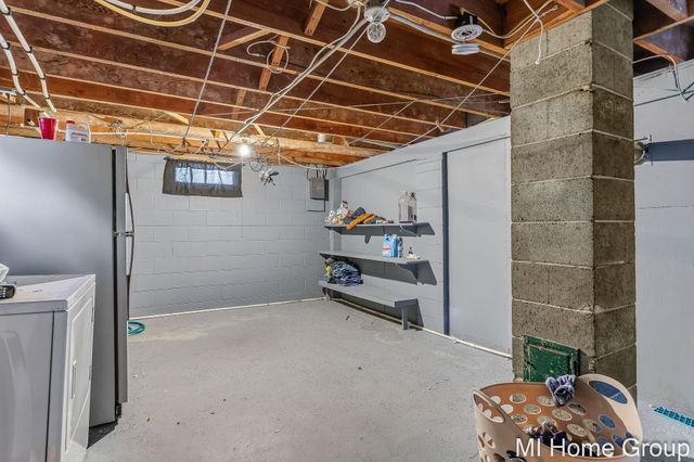 317 W 28th Street, Holland, MI 49423