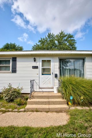 317 W 28th Street, Holland, MI 49423