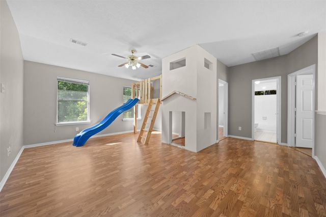 2138 Mossy Trail Drive, Katy, TX 77450