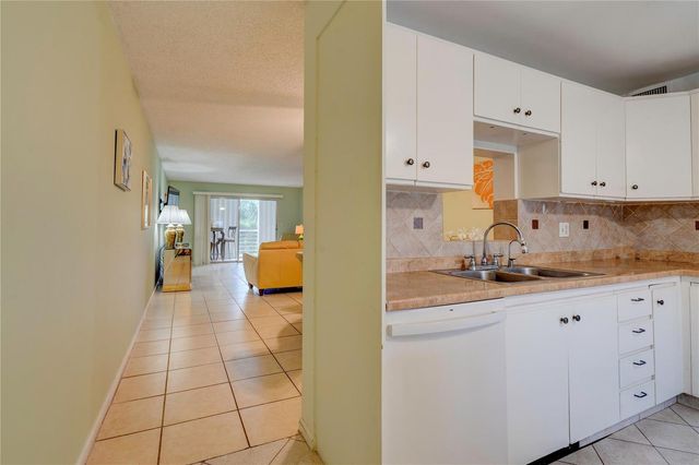 3102 Portofino Point K3, Coconut Creek, FL 33066