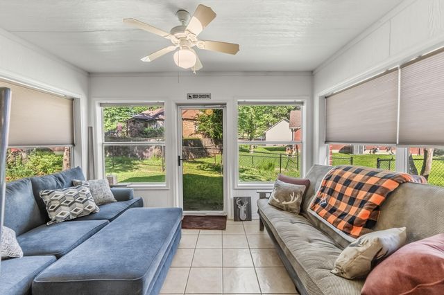 229 Evergreen Drive, Huntsville, TX 77340