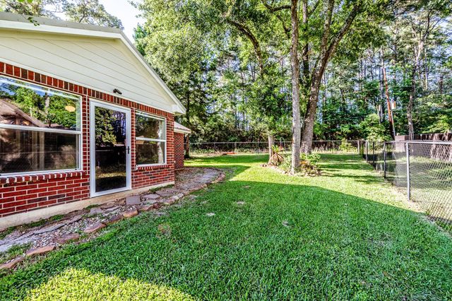 229 Evergreen Drive, Huntsville, TX 77340