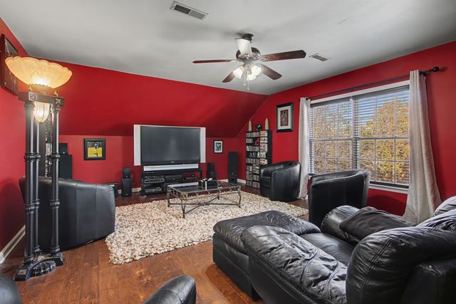 2117 Tonya Ct, Franklin, TN 37064