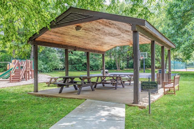 2117 Tonya Ct, Franklin, TN 37064