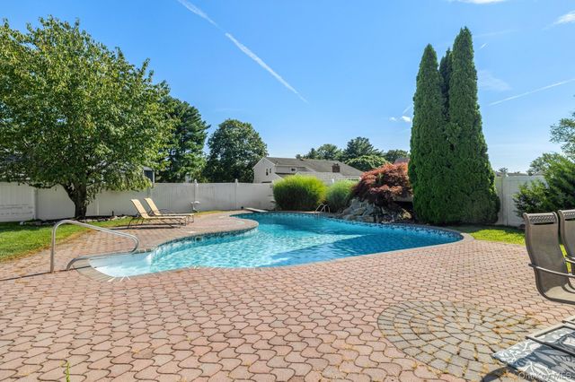 108 Burr Road, East Northport, NY 11731