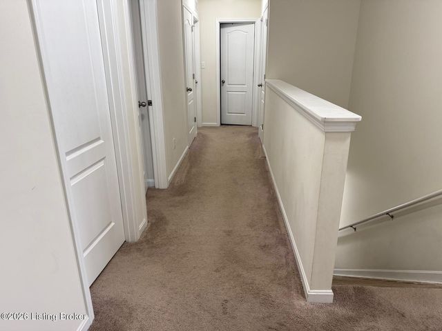 11720 Beacon Ct, Louisville, KY 40299