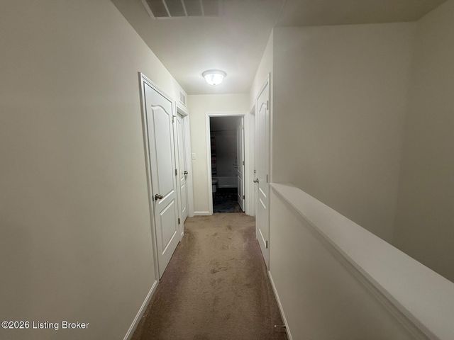 11720 Beacon Ct, Louisville, KY 40299
