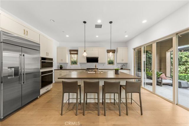 121 Whisper Rock, Irvine, CA 92602