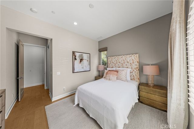 121 Whisper Rock, Irvine, CA 92602