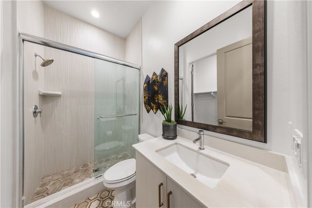 121 Whisper Rock, Irvine, CA 92602