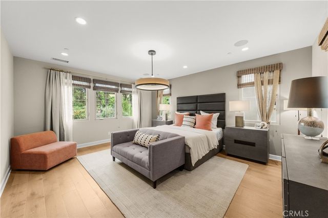 121 Whisper Rock, Irvine, CA 92602