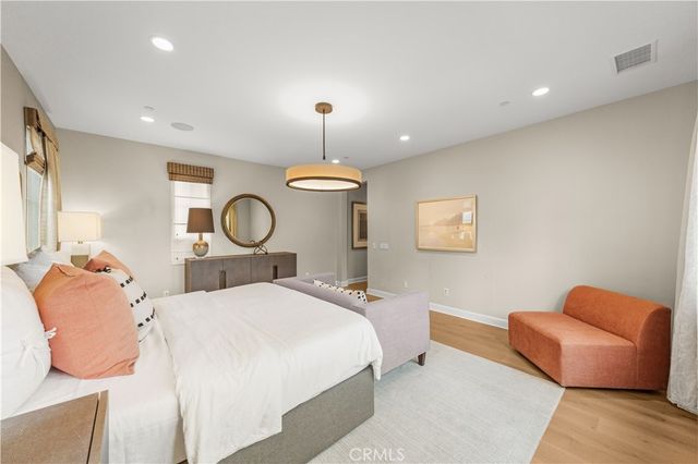 121 Whisper Rock, Irvine, CA 92602