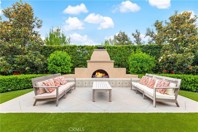 121 Whisper Rock, Irvine, CA 92602