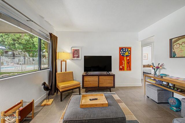 749 E MONTEBELLO Avenue 128, Phoenix, AZ 85014